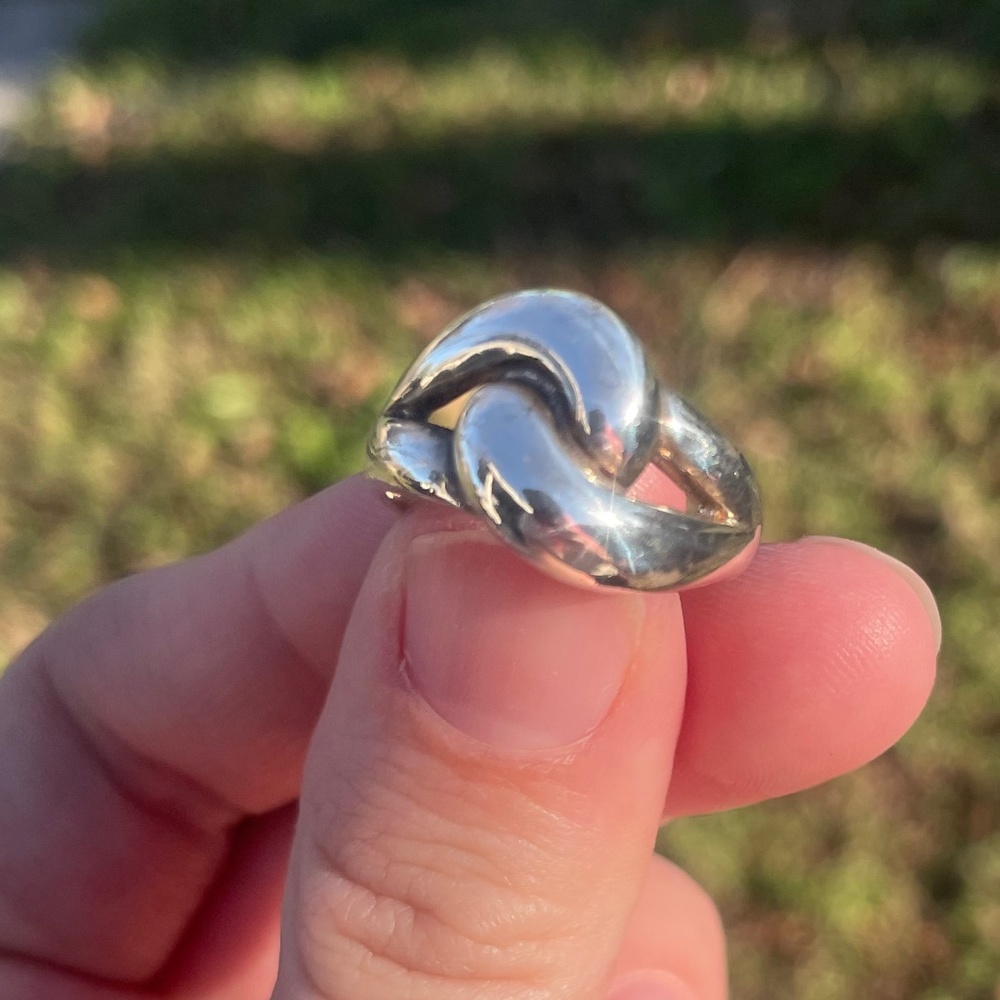 Retired James Avery Interlocking Ring - image 1